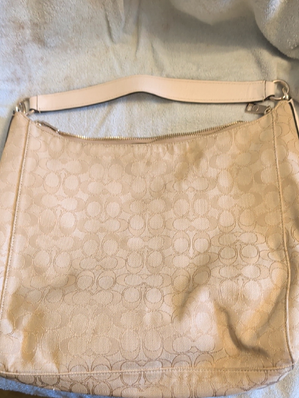 Coach Beige Signature Jacquard Shoulder Bag - Picture 4 of 7